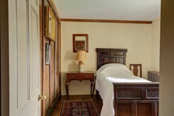 Wortham Manor single bedroom 1 1200x800
