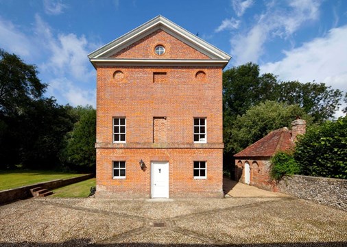 Fox Hall 900x642