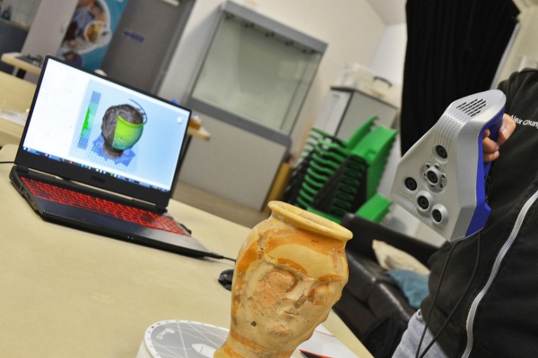 3D scanning workshop.jpg
