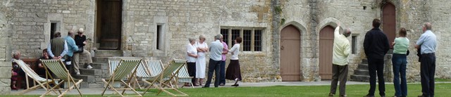 WoodsfordCastle-Exterior-FriendsEvent2011-1600x345