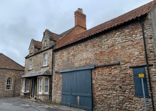 somerset-cottages-exterior-listdisplay-450x321