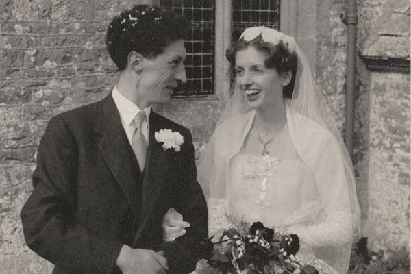 Tony and Beryl Siddons on their wedding day